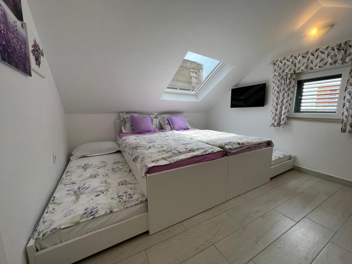 דירות סטארי גראד Apt Bobotovi In Center Of Stari Grad, Hvar מראה חיצוני תמונה