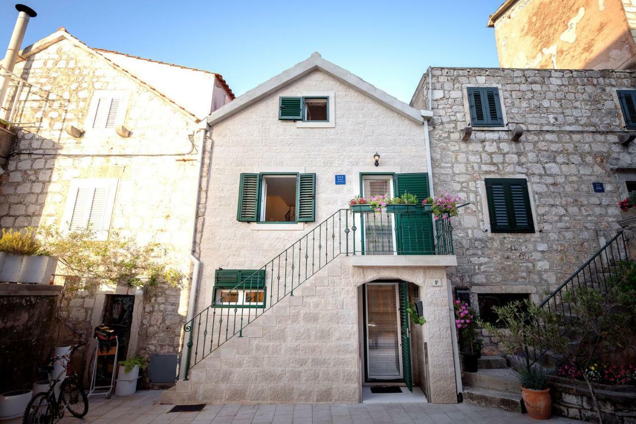 דירות סטארי גראד Apt Bobotovi In Center Of Stari Grad, Hvar מראה חיצוני תמונה